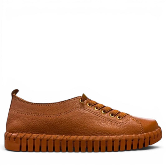 Bottero Garry slip-on shoe in caramel leather with a textured rubber sole and gold eyelet details.