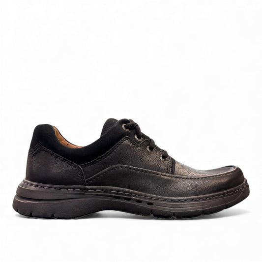 Clarks Un Brawley Lace black leather casual shoe with stitch detailing and a flexible sole. right view