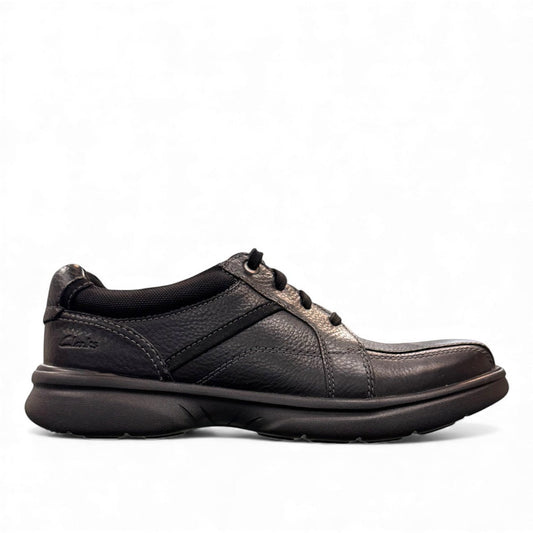 Clarks Bradley Walk black leather lace-up shoe with durable EVA outsole and cushioned footbed. right view.