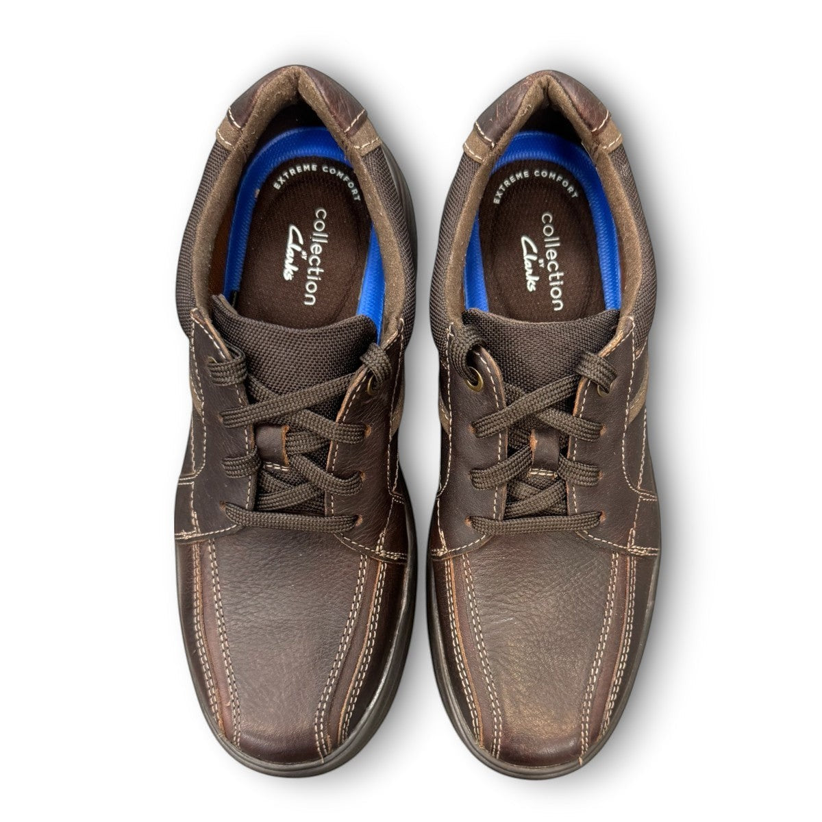 Clarks Bradley Walk brown tumbled leather lace-up shoe with padded collar and lightweight EVA outsole.
photo of the top.