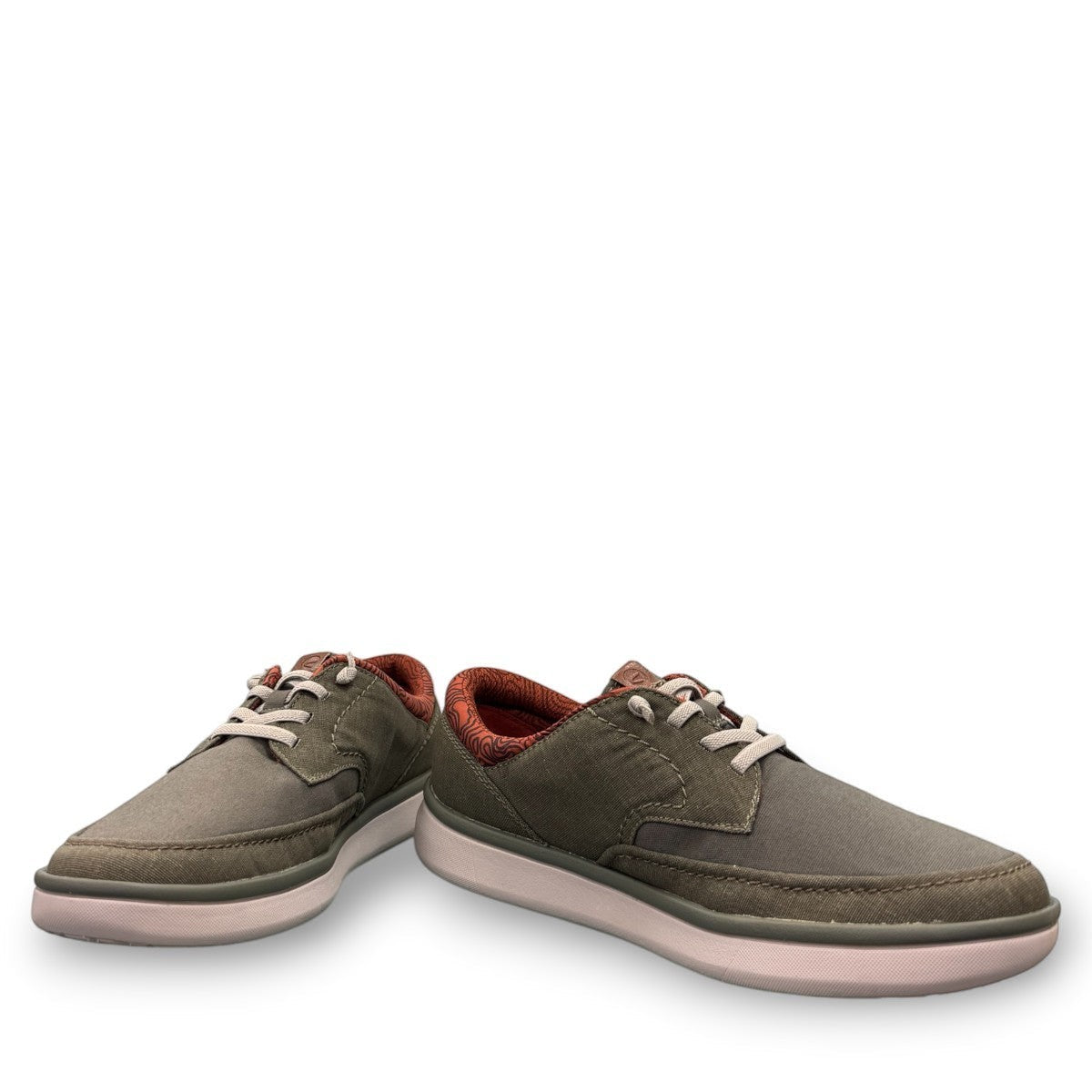 Clarks Cantal Low olive canvas lace-up sneaker with a patterned collar and lightweight EVA sole. front view