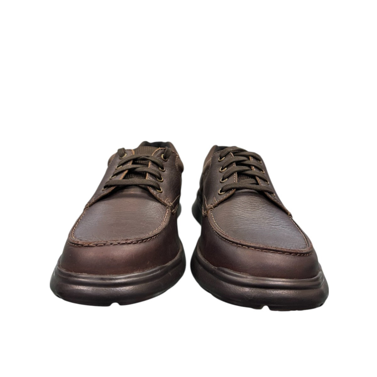 Clarks Cotrell Edge men's casual brown oily leather shoes with contrast stitching and EVA sole. front view.