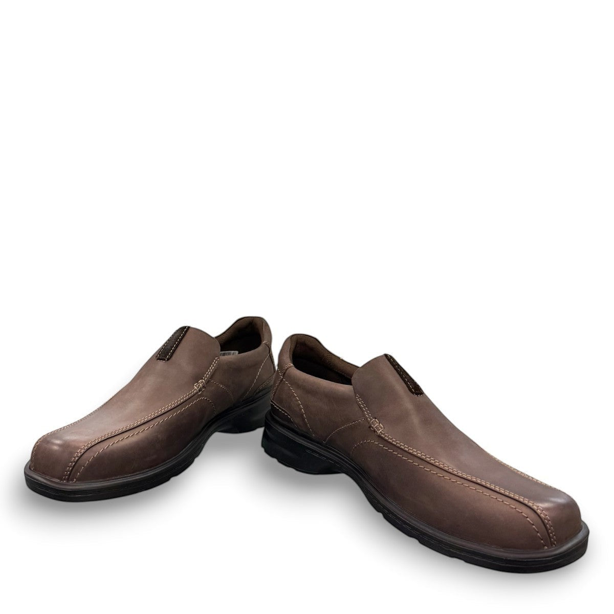 Clarks Gessler Step dark brown nubuck leather slip-on casual shoe with a lightweight EVA sole. photo of the front.