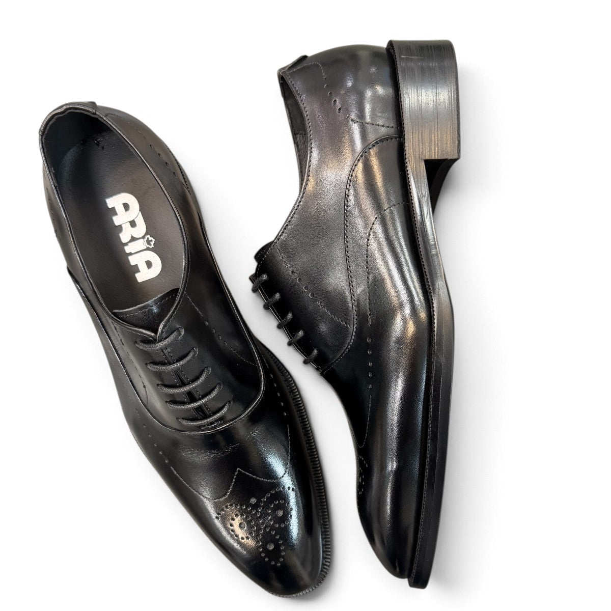 ARIA CEDAR - BLACK