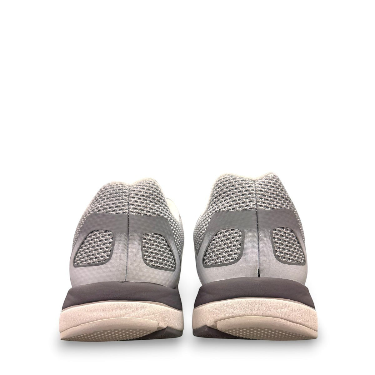 Drew Balance grey mesh combo sneaker showing the slip-resistant rubber outsole and rocker bottom design.  orthopedic shoe
