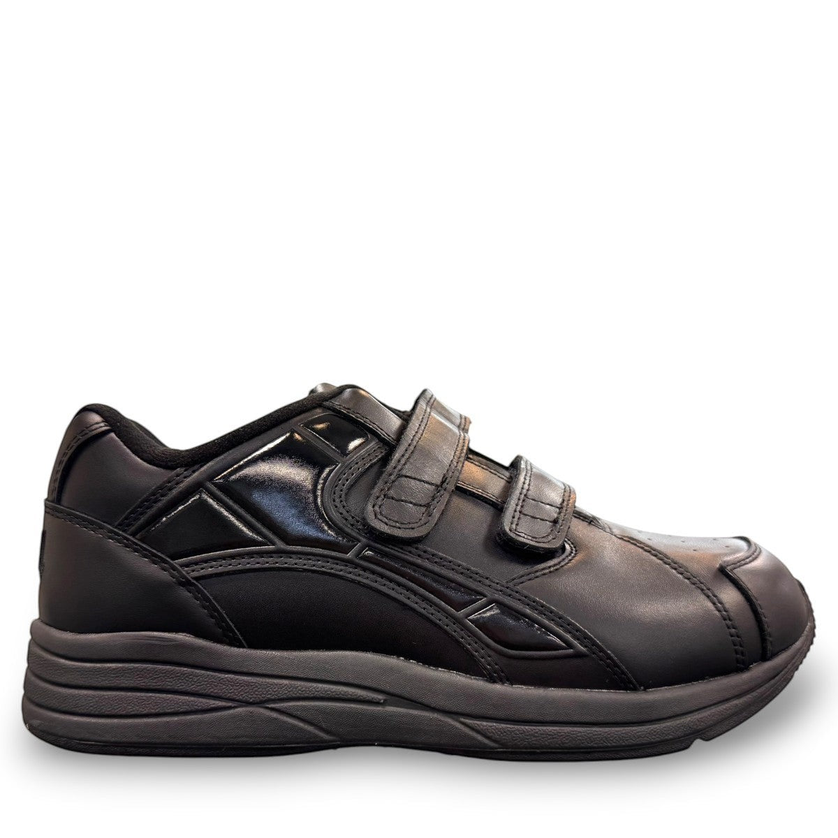 Drew Force V black  calf leather athletic shoe showing the durable rubber outsole and heel cushion pad