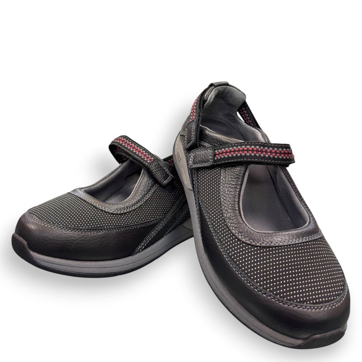 Drew Triumph orthopedic shoe in black combo with a durable slip-resistant polyurethane outsole