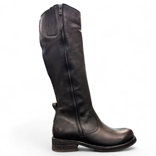 Felmini D624 black leather knee-high boots with side zipper, elastic gore, and burnished toe detail. Photo of right side view.