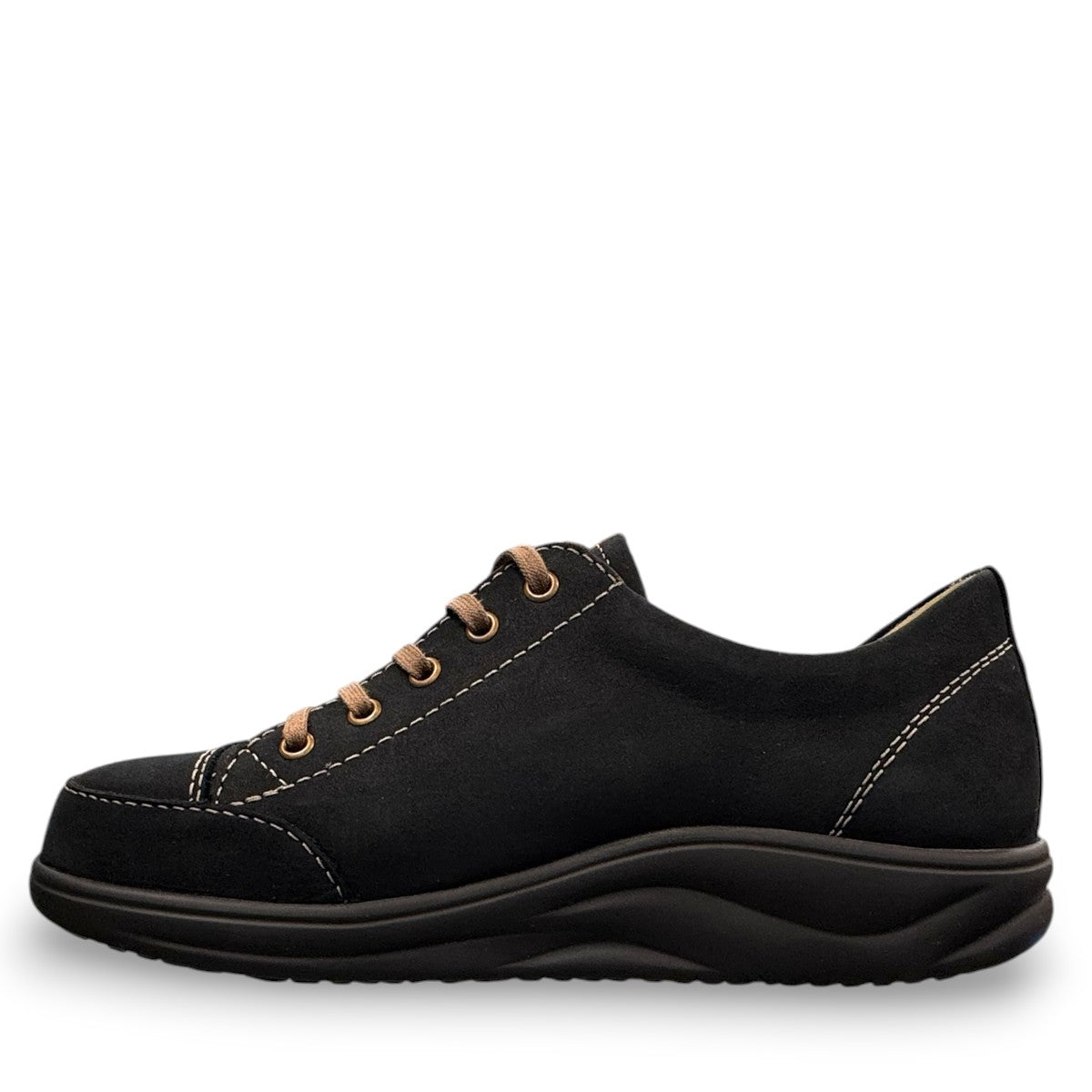 Finn Comfort Ikebukuro black suede sneaker with curved Finnamic outsole and contrast stitching.
photo of the left side