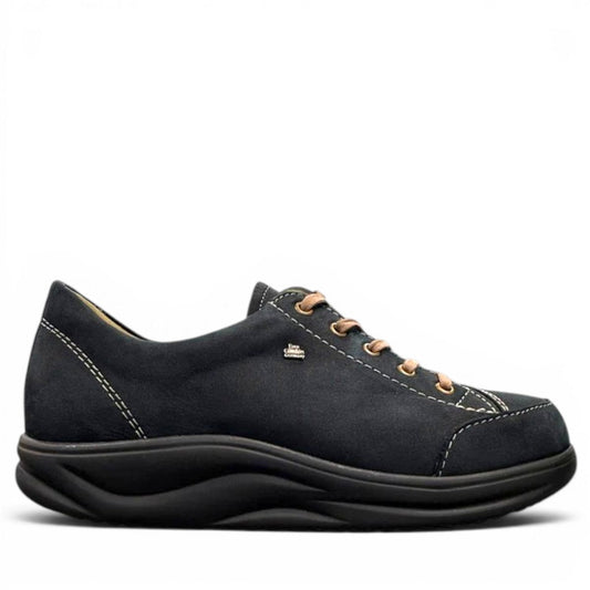 Finn Comfort Ikebukuro black suede sneaker with curved Finnamic outsole and contrast stitching.
photo of the right side