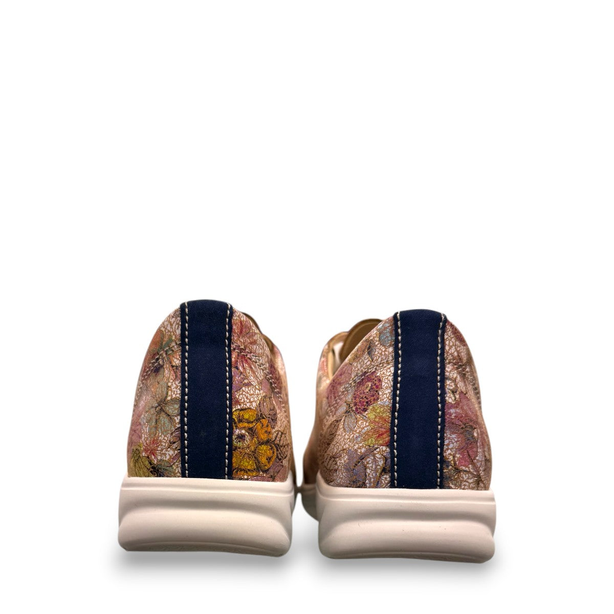 Finn Comfort Ikebukuro sneaker in multi-colored floral nubuck leather with a curved Finnamic outsole.
photo of the back side