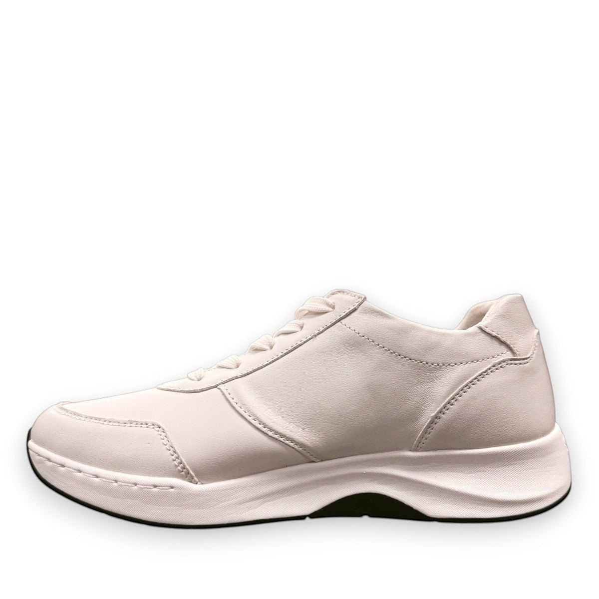 JOSEF SEIBEL ELLI 06 white goat leather sneaker with side zipper, laces, and durable EVA rubber sole.
photo of the left side.