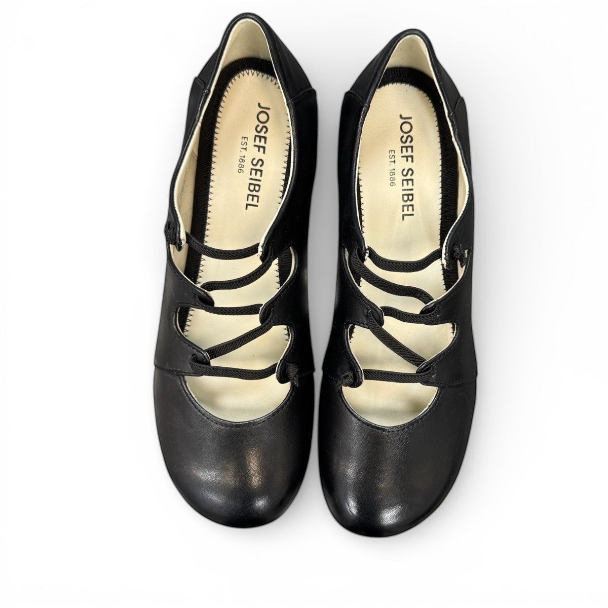 Josef Seibel Fiona 04-glove/schwarz black leather slip-on shoe with elastic lace detail and rubber sole