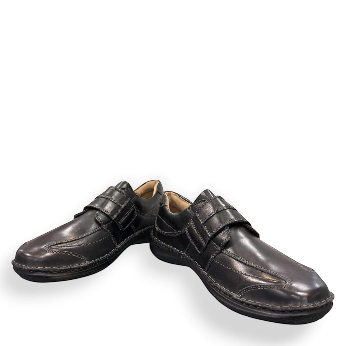 Josef Seibel New Anvers 02 black cowhide leather shoe with hook-and-loop closure and decorative stitching
