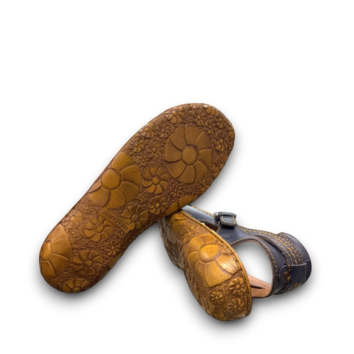 Josef Seibel Rosalie 13-golden/shark    sandal in shark grey leather with unique floral pattern polyurethane outsole