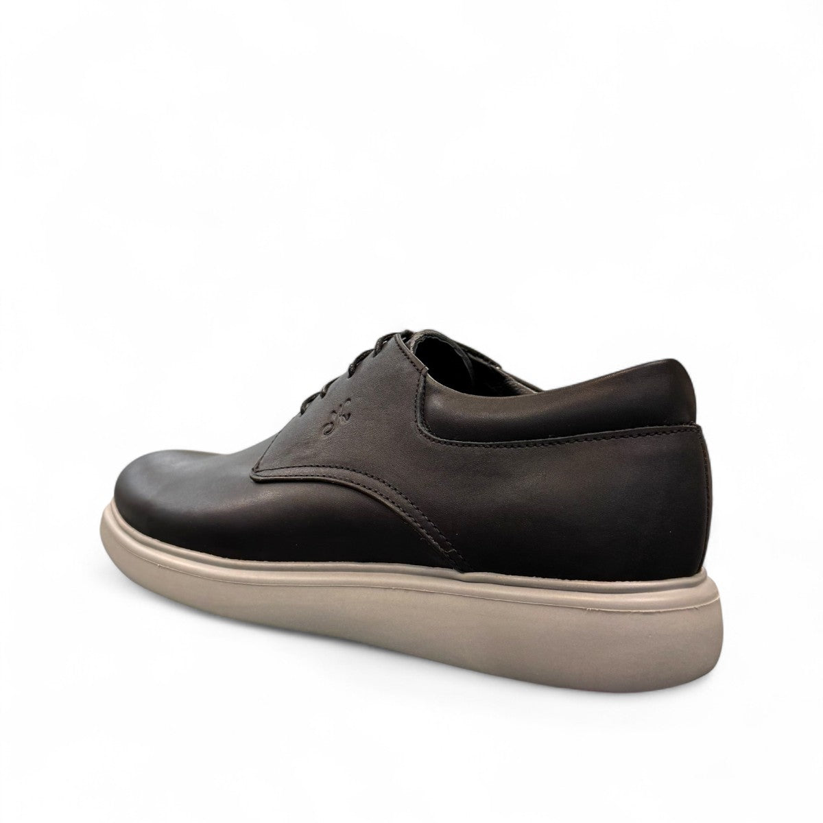KABEE ALBORZ black leather men's dress shoe with a comfortable light grey rubber sole. Photo of back side view.