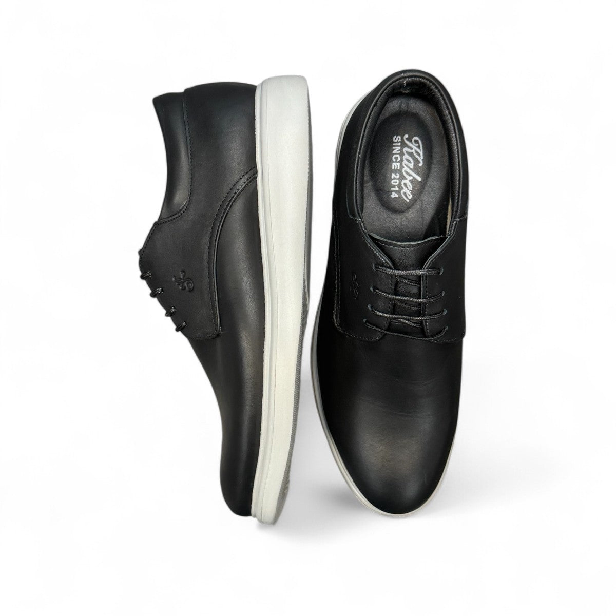 KABEE ALBORZ black leather men's dress shoe with a comfortable light grey rubber sole. Photo of upper view.