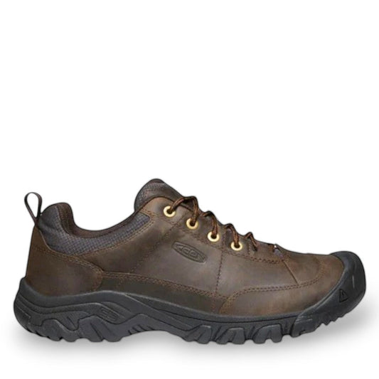 KEEN Targhee III Oxford in dark earth/ mulch brown leather with a rugged rubber toe bumper and traction sole.