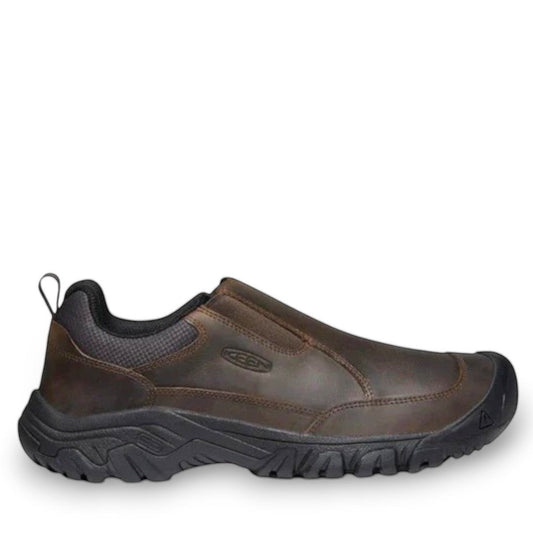 KEEN Targhee III slip-on shoe in dark earth/mulch brown oiled leather with a durable black rubber all-terrain outsole.