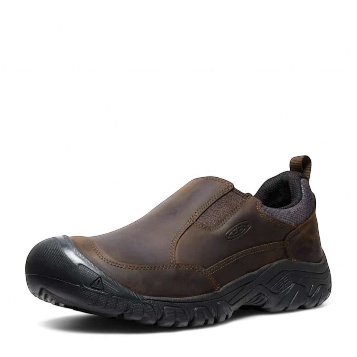 KEEN Targhee III slip-on shoe in dark earth/mulch brown oiled leather with a durable black rubber all-terrain outsole.