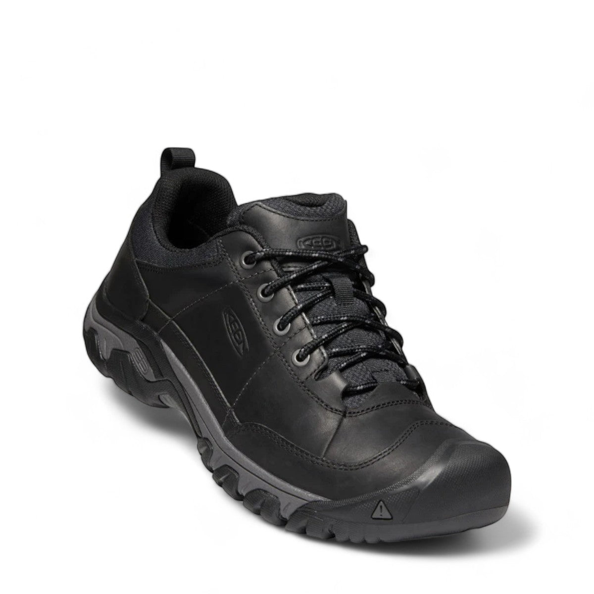 KEEN MEN'S TARGHEE III OXFORD - BLACK leather oxford shoes with grey sole and black laces. Features KEEN.ALL-TERRAIN outsole and toe bumper.
