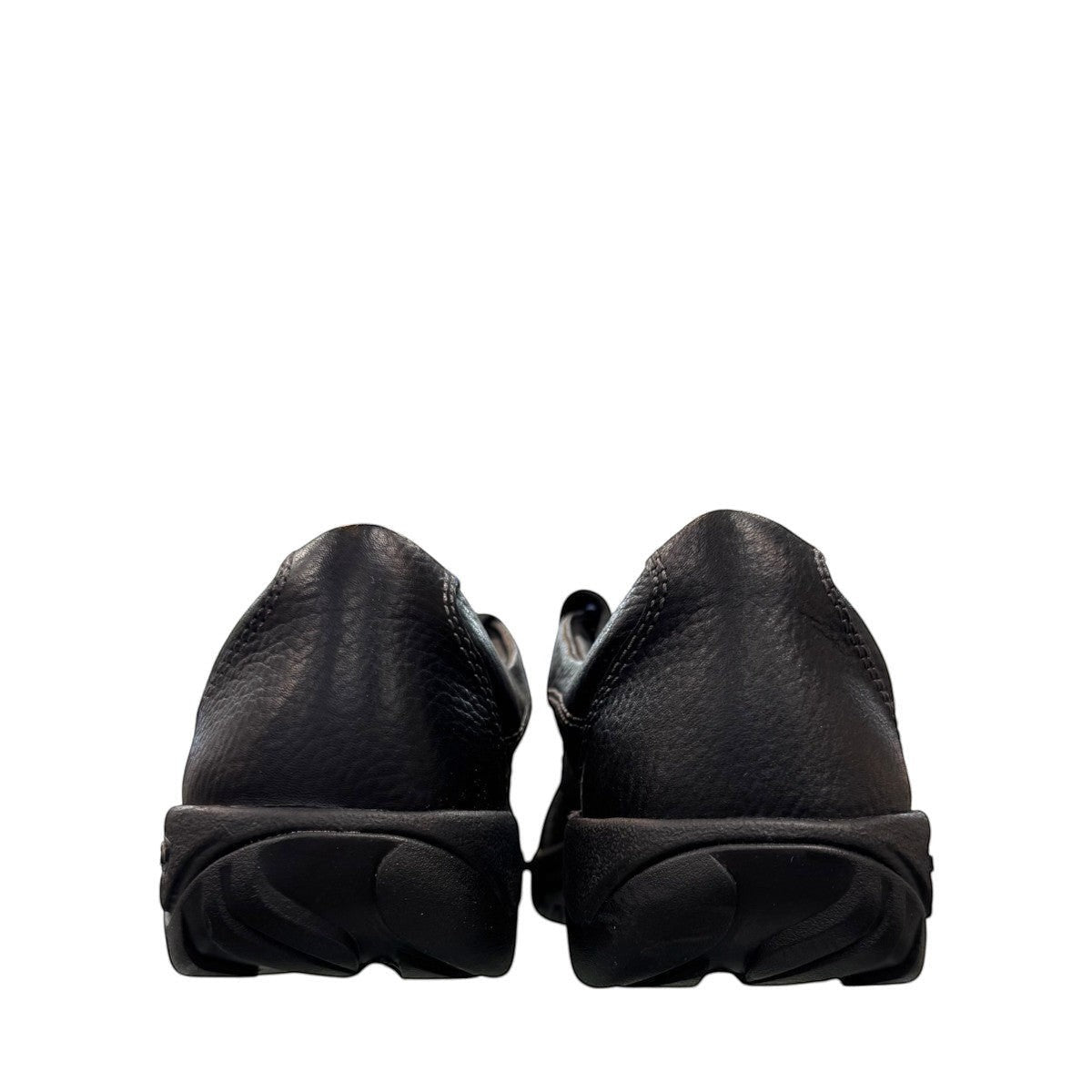 KEEN WOMEN PRESIDIO black magnet leather lace-up shoes with rubber toe bumper and contrast stitching.