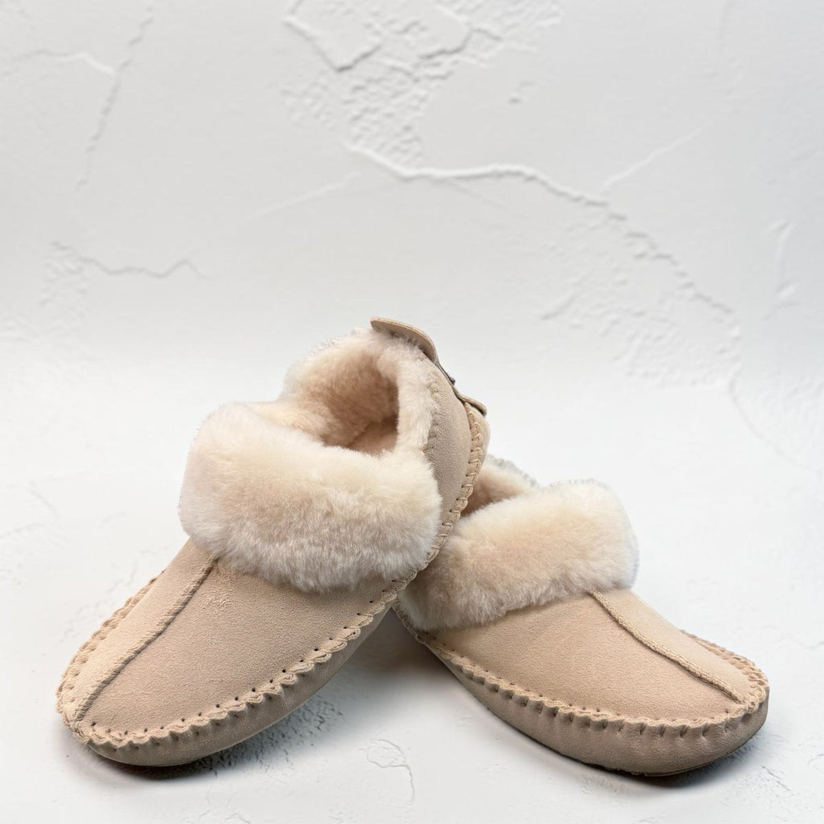 ARIA TARA MOCCASIN SLIPPERS - CREAM