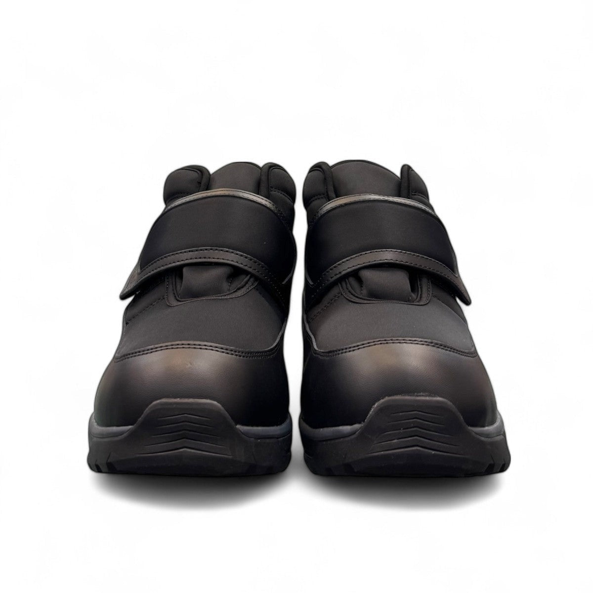 NEXGRIP ICE LITE V 2E black winter boot with leather and soft shell upper and velcro closure.
photo of the front side