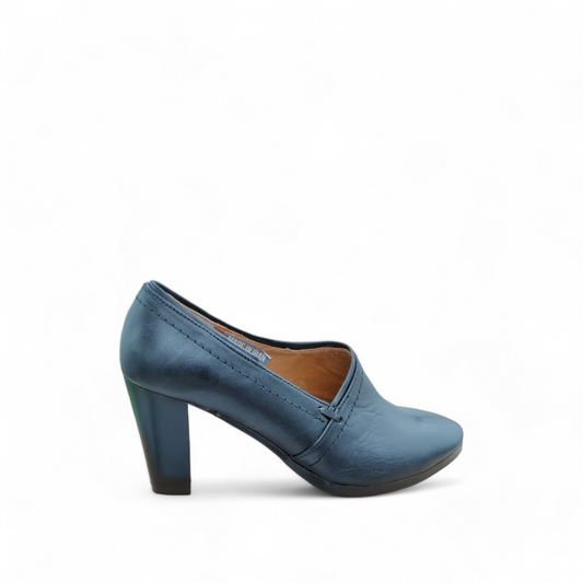 Trotter Black