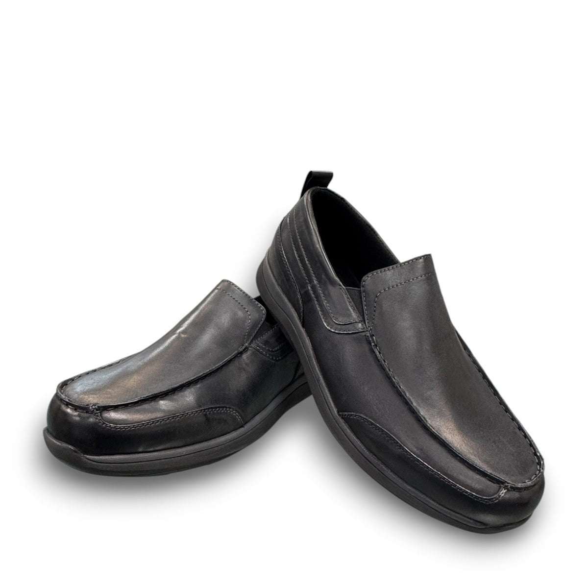Propet Preston black leather slip-on boat shoe with twin gores and a flexible EVA outsole.
photo of the front side