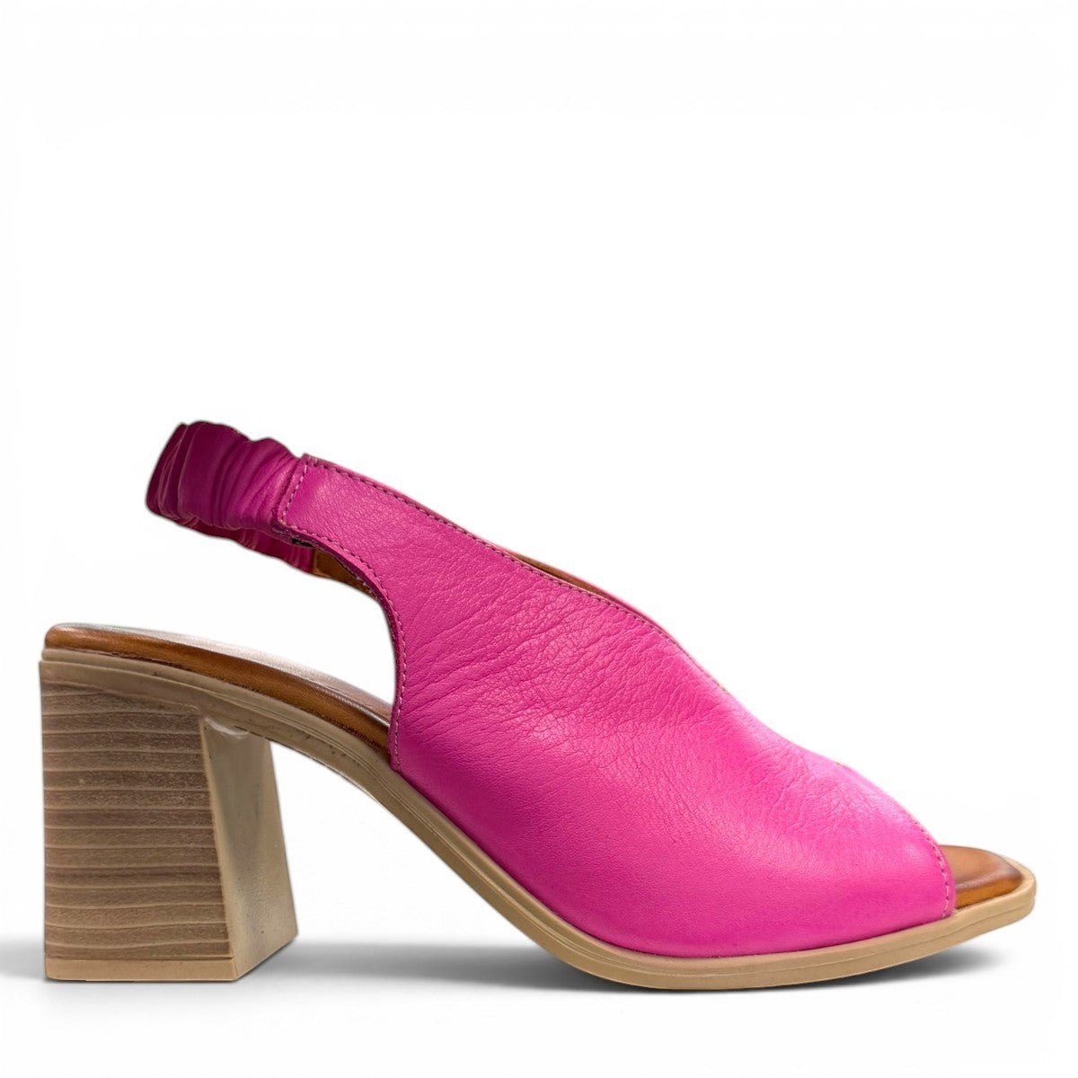 Roamers Qiana fuchsia leather slingback sandals with a 3-inch block heel and elasticated back strap.
photo of the right side