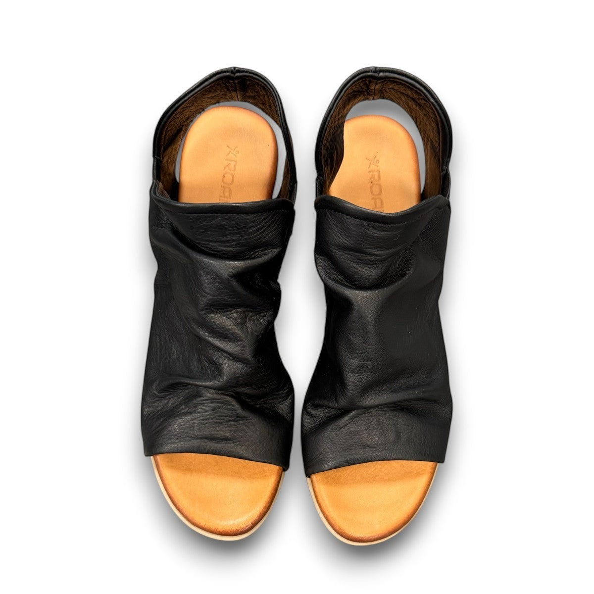Roamers Maddison black leather open-toe sandal with a low wooden heel and comfortable footbed.
photo of the top side