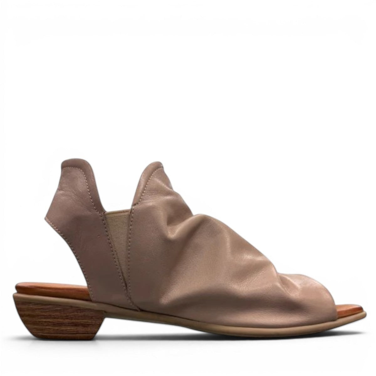 Roamers Maddison silver grey leather peep-toe slingback sandals with a low wooden block heel.
photo of the right side