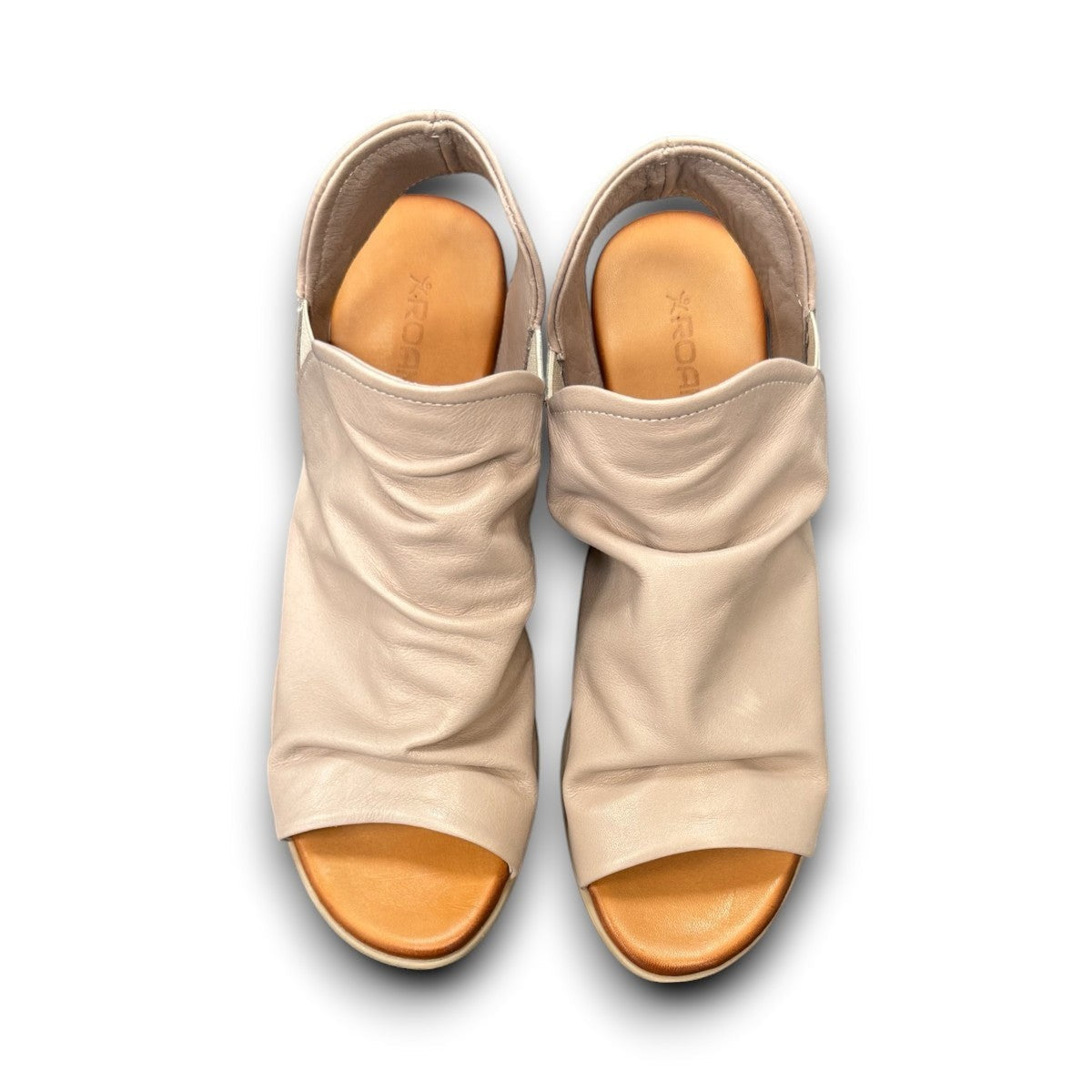 Roamers Maddison silver grey leather peep-toe slingback sandals with a low wooden block heel.
photo of the top side