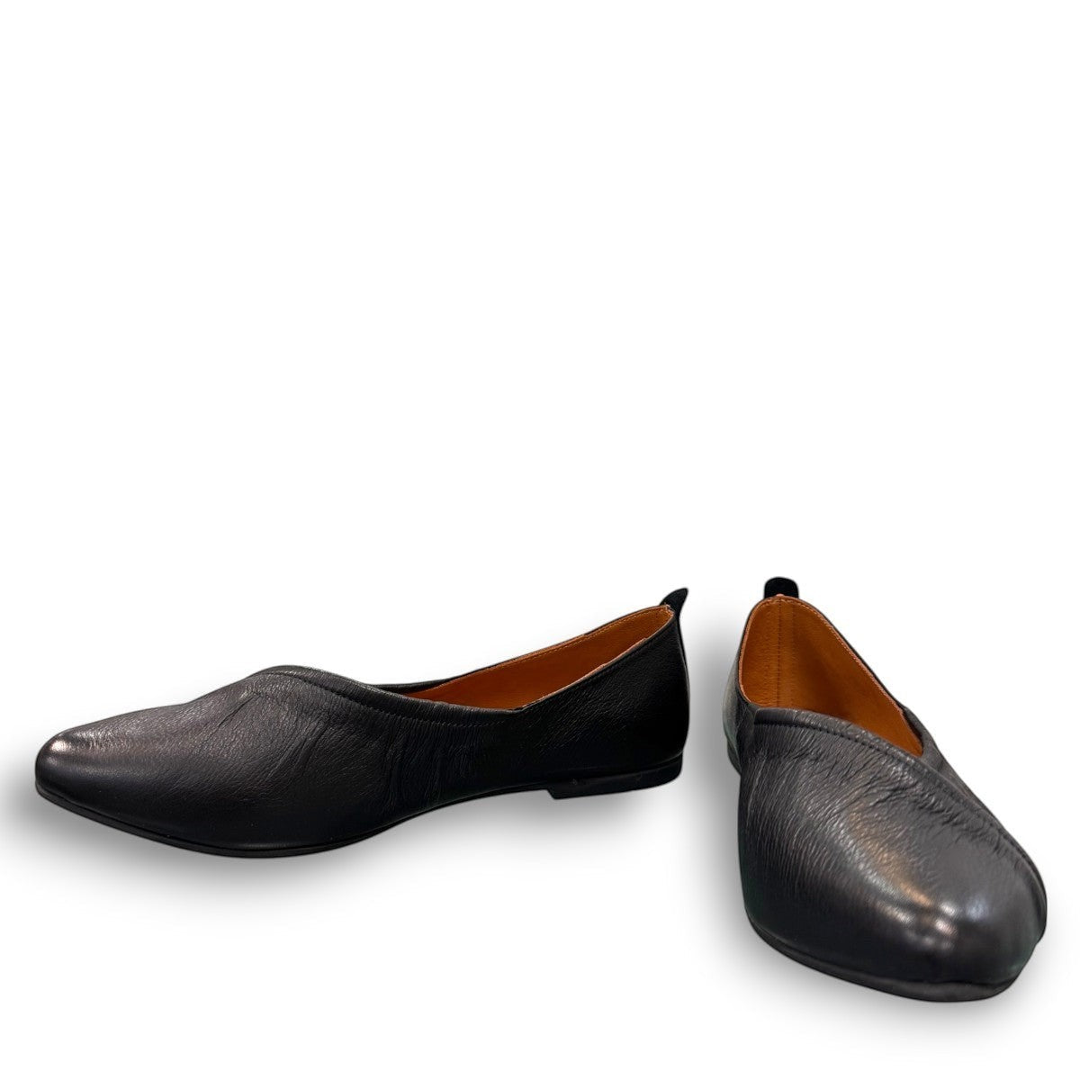 Roamers Malia black leather slip-on ballet flat with soft upper and minimalist design.
photo of the front side
