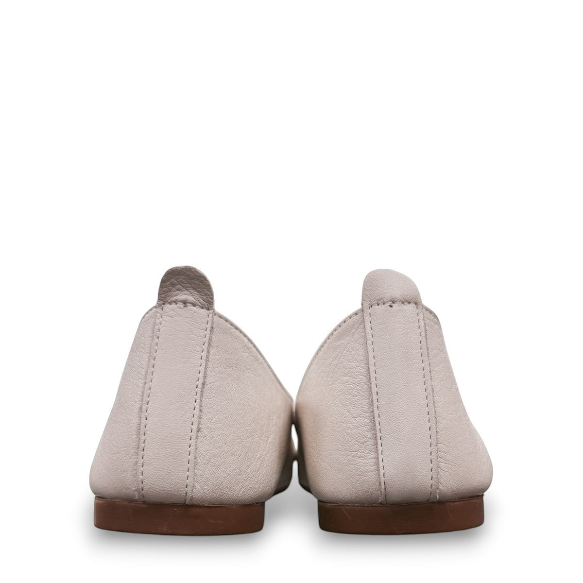 Roamers Malia ballet flats in marshmallow soft leather with a slip-on design and pointed toe.
photo of the back side