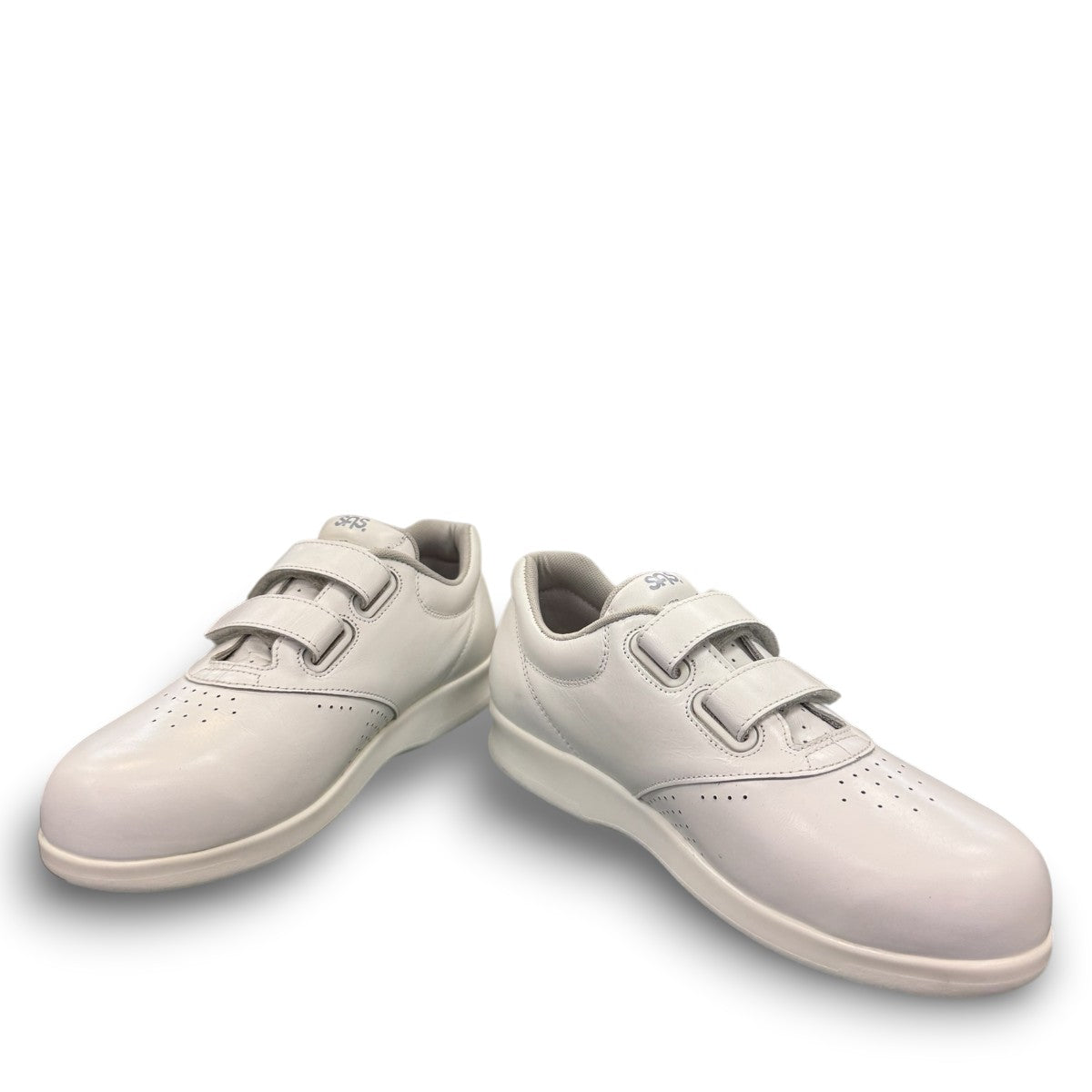 SAS Me Too white leather athletic walking shoe with adjustable EZ straps and cushioned sole.
photo of the front side