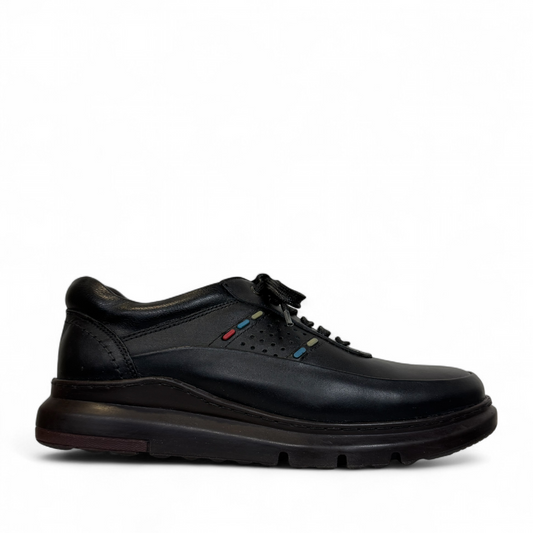 Satel Abgineh black leather lace-up shoe with perforated side detail and durable rubber outsole. Photo of right side view.