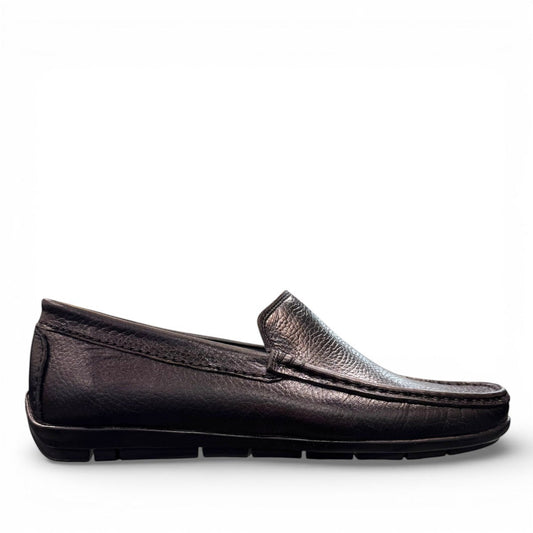 SATEL ARDESHIR 2 - BLACK Description:
1. Genuine Leather Upper boots for a Polished finish
2. Leather Lining for Breathability and Comfort
3. Durable Rubber Outsole with Excellent Traction
4. Ideal for Formal Occasions or Smart Casual Wear