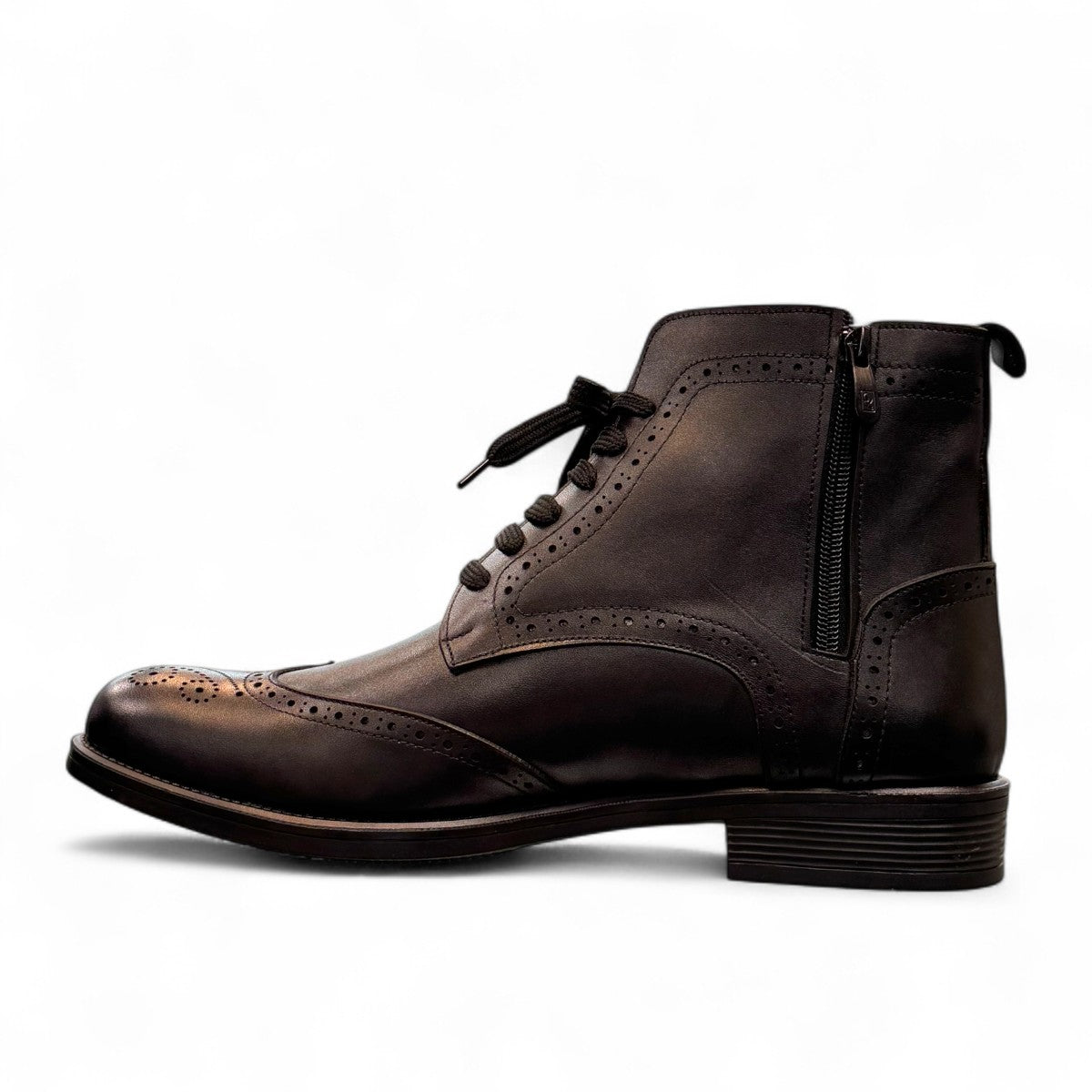 Description:
1. Genuine Leather and suede Upper for a Polished finish
2. Leather Lining for Breathability and Comfort
3. Durable Rubber Outsole with Excellent Traction
4. Lace-up Closure for a Secure, Adjustable Fit
5. Ideal for Formal Occasions or Smart Casual Wear
6. Detailed with Subtle Handmade Stitching for a Refined, distinctive look.