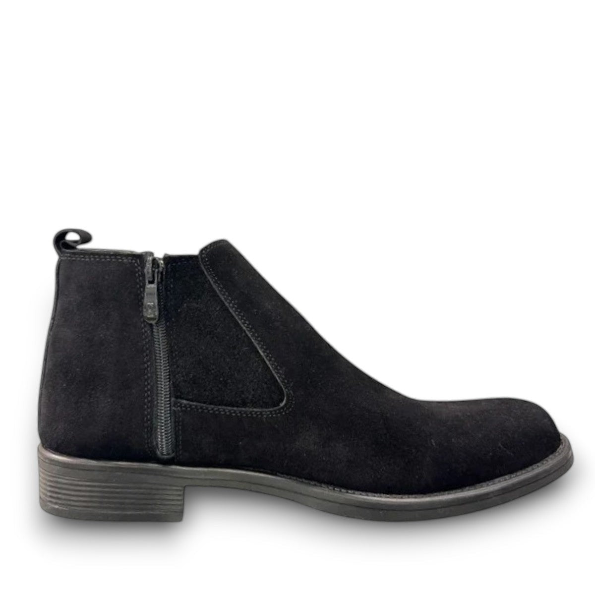 Description:
1. Genuine Leather Upper for a Polished finish
2. Leather Lining for Breathability and Comfort
3. Durable Rubber Outsole with Excellent Traction
4. Lace-up Closure for a Secure, Adjustable Fit
5. Ideal for Formal Occasions or Smart Casual Wear
6. Detailed with Subtle Handmade Stitching for a Refined, distinctive look.
