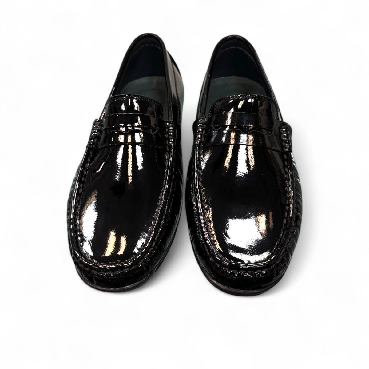 Description:
1. Genuine Leather Upper for a Polished finish
2. Leather Lining for Breathability and Comfort
3. Durable Rubber Outsole with Excellent Traction
4. Ideal for Formal Occasions or Smart Casual Wear
5. Detailed with Subtle Handmade Stitching for a Refined, distinctive look.