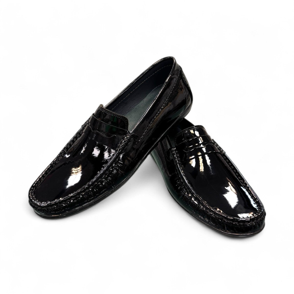 Description:
1. Genuine Leather Upper for a Polished finish
2. Leather Lining for Breathability and Comfort
3. Durable Rubber Outsole with Excellent Traction
4. Ideal for Formal Occasions or Smart Casual Wear
5. Detailed with Subtle Handmade Stitching for a Refined, distinctive look.