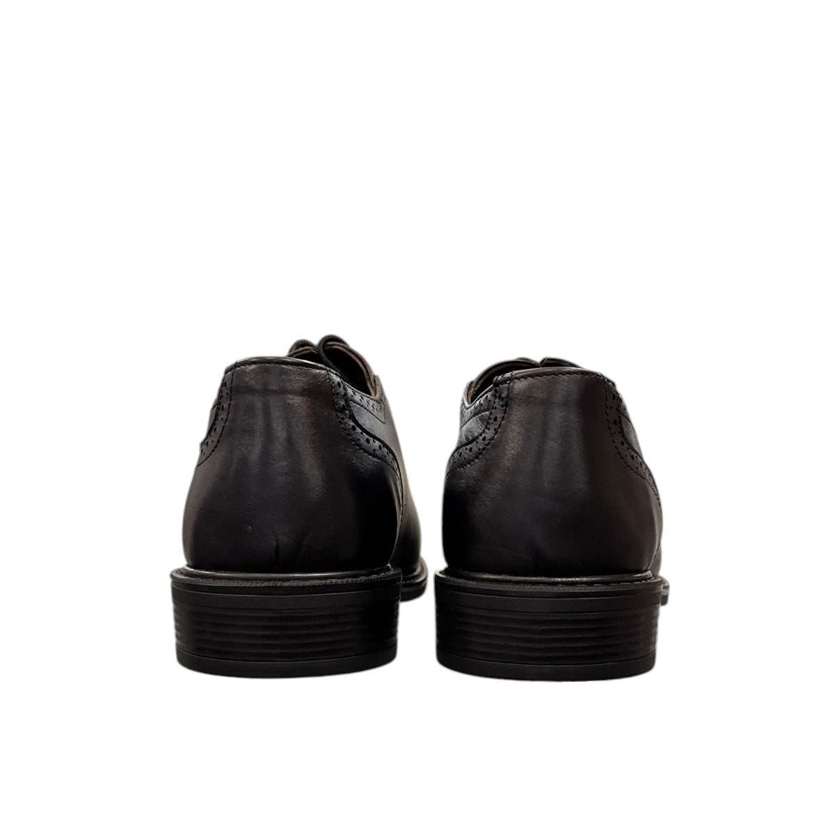 Description:
1. Genuine Leather Upper for a Polished finish
2. Leather Lining for Breathability and Comfort
3. Durable Rubber Outsole with Excellent Traction
4. Lace-up Closure for a Secure, Adjustable Fit
5. Ideal for Formal Occasions or Smart Casual Wear
6. Detailed with Subtle Handmade Stitching for a Refined, distinctive look.