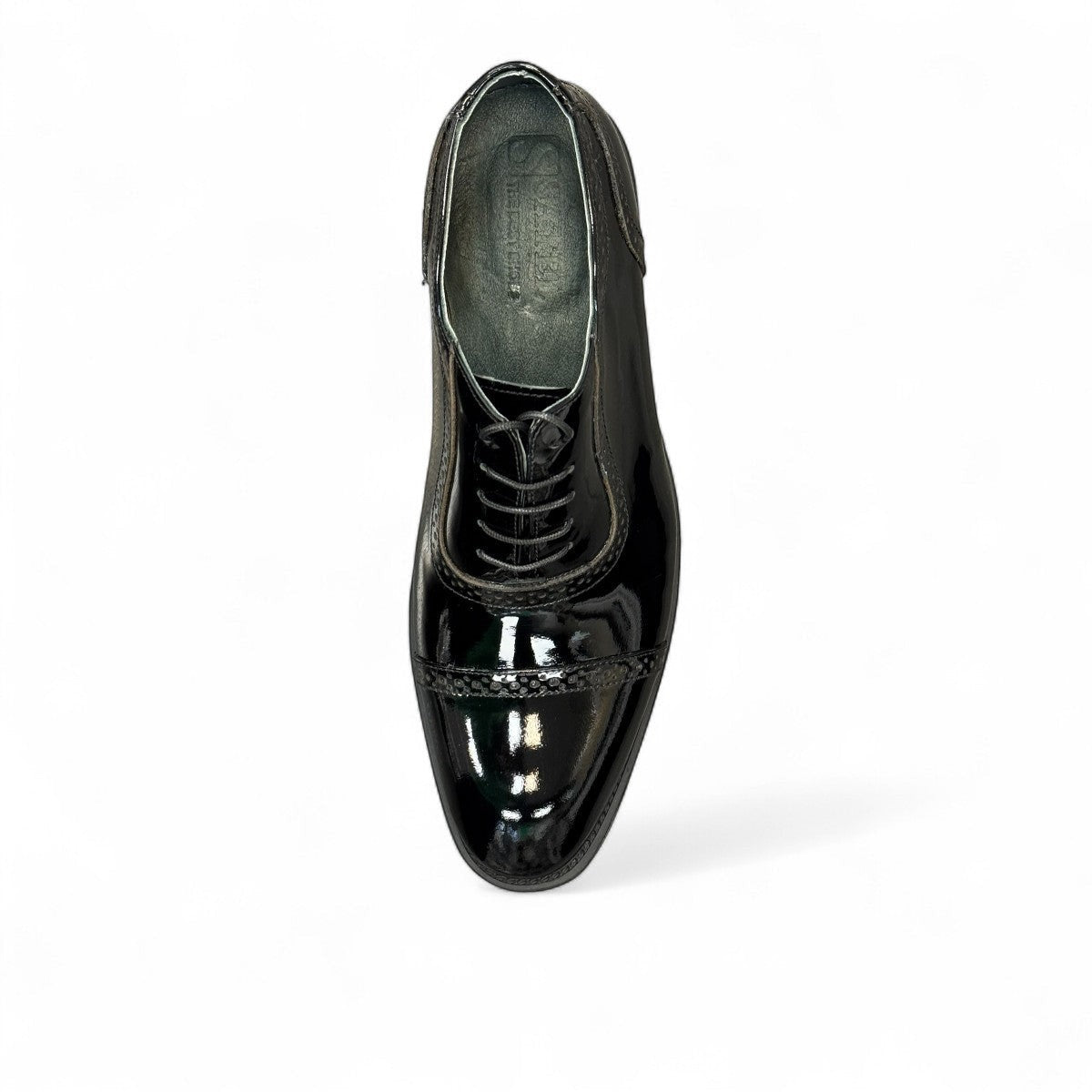 Description:
1. High-shine Patent Leather for a Polished Finish
2. A Sharp, Refined Look for any Dress Occasion
3. Lace-up Closure ensures a tailored , secure fit