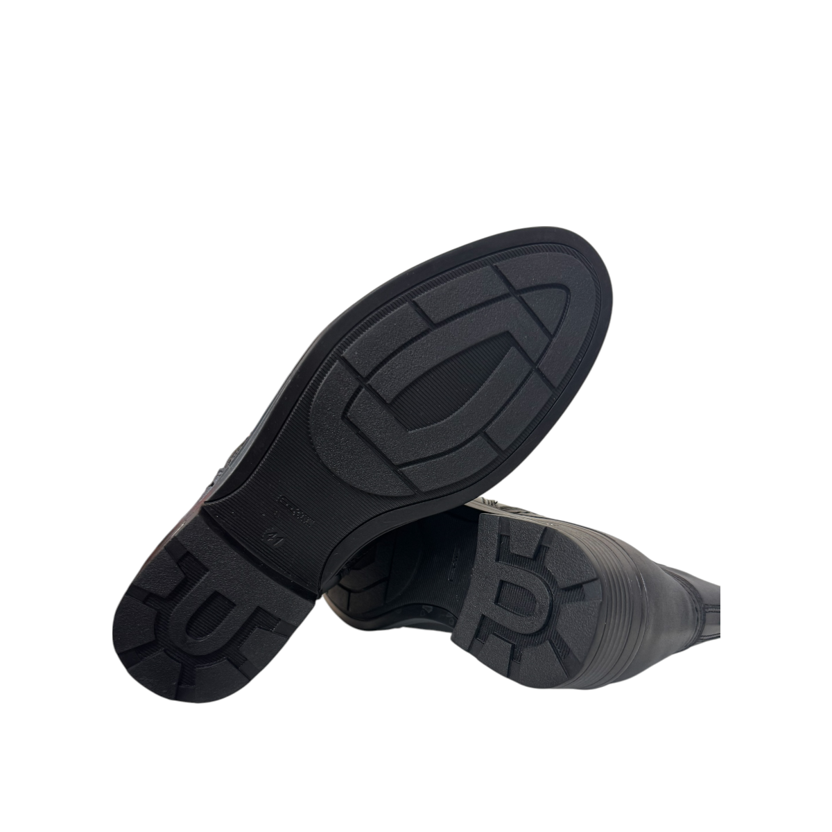Satel Persia black genuine leather ankle boots with side buckle detail and durable rubber outsole. Photo of bottom view.