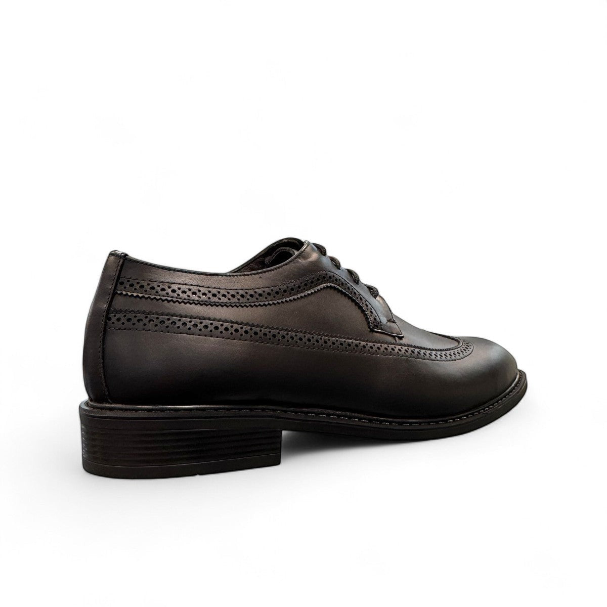 Description:
1. Genuine Leather Upper for a Polished finish
2. Leather Lining for Breathability and Comfort
3. Durable Rubber Outsole with Excellent Traction
4. Lace-up Closure for a Secure, Adjustable Fit
5. Ideal for Formal Occasions or Smart Casual Wear
6. Detailed with Subtle Handmade Stitching for a Refined, distinctive look.