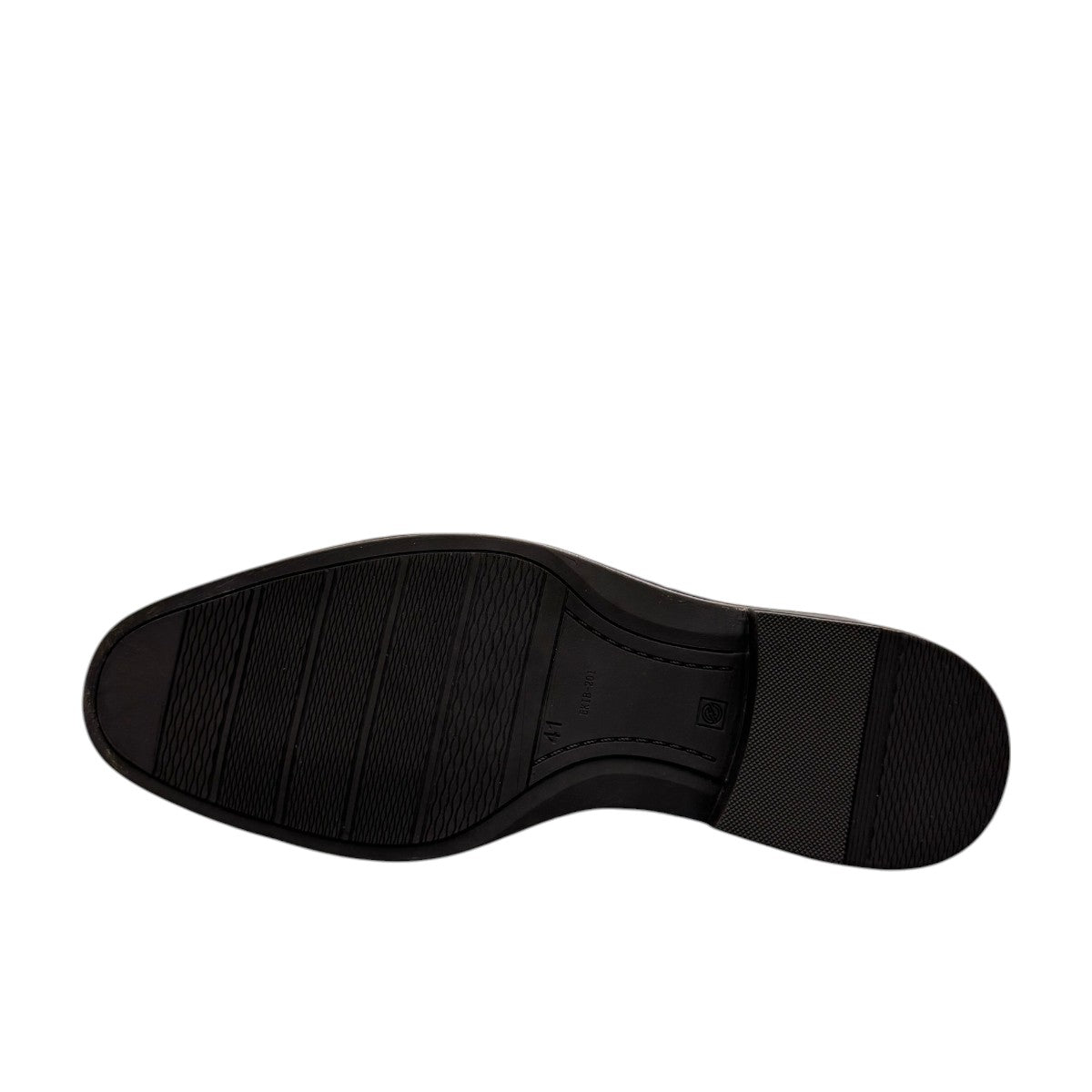 Description:
1. Genuine Leather Upper for a Polished finish
2. Leather Lining for Breathability and Comfort
3. Durable Rubber Outsole with Excellent Traction
4. Lace-up Closure for a Secure, Adjustable Fit
5. Ideal for Formal Occasions or Smart Casual Wear
6. Detailed with Subtle Handmade Stitching for a Refined, distinctive look.