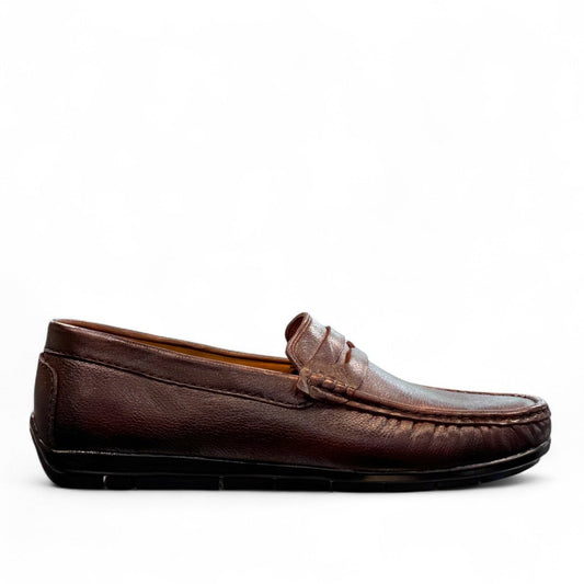 Description:
1. Genuine Leather Upper for a Polished finish
2. Leather Lining for Breathability and Comfort
3. Ideal for Formal Occasions or Smart Casual Wear
4. Detailed with Subtle Handmade Stitching for a Refined, distinctive look.