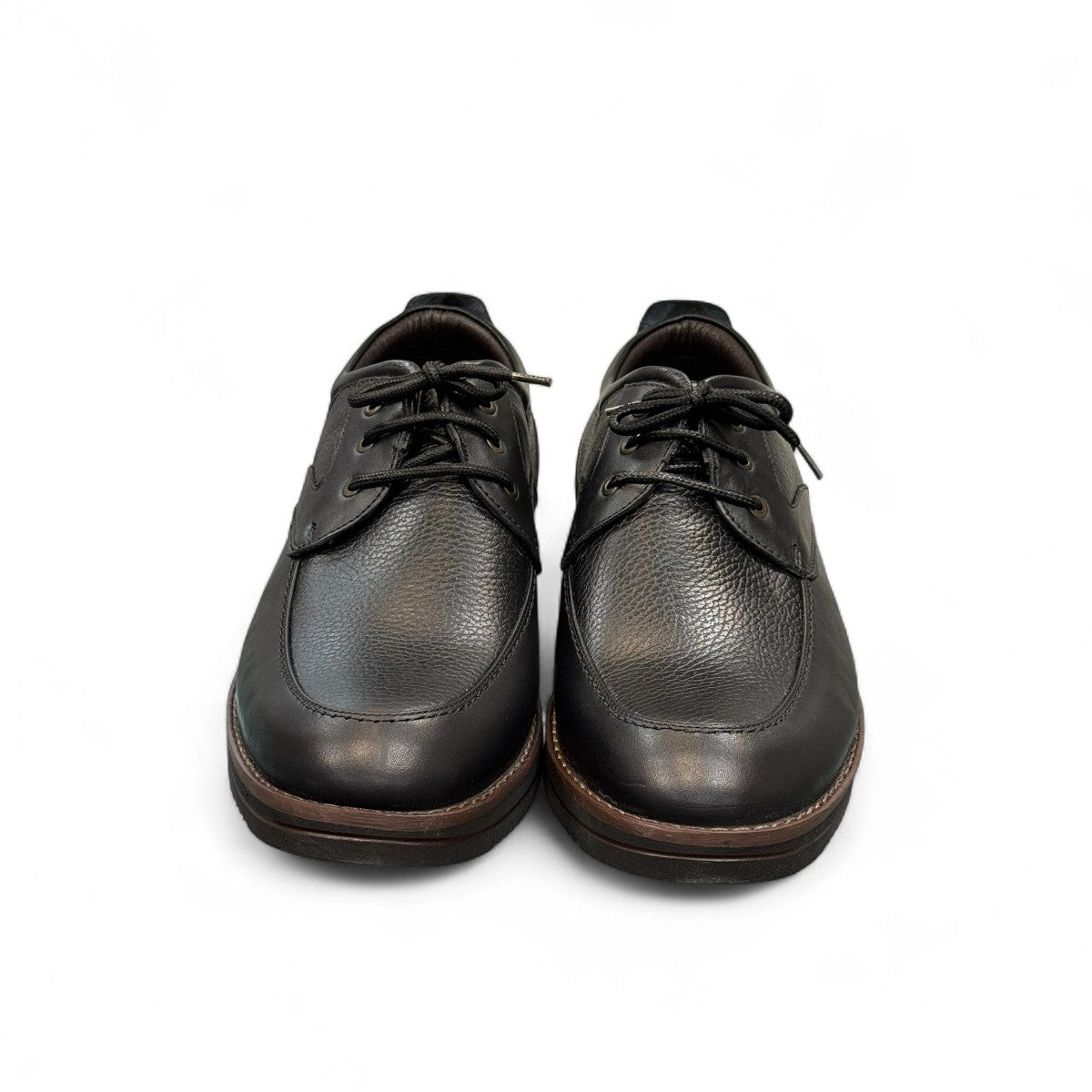1. Genuine Leather Upper for a Polished finish
2. Leather Lining for Breathability and Comfort
3. Durable Rubber and slip resistant Outsole with Excellent Traction
4. Detailed with Subtle Handmade Stitching for a Refined, distinctive look.